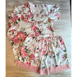 NWT Flora Nikrooz Pajama Set Women Medium White Pink New Floral Satin Lace Trim